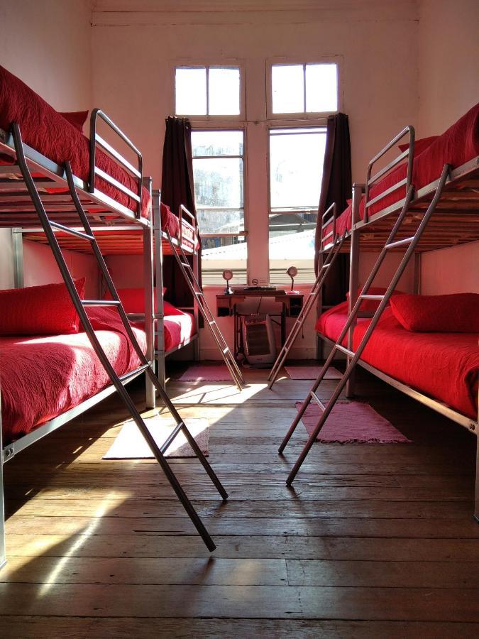 Casa Volante Hostal Вальпараисо Экстерьер фото