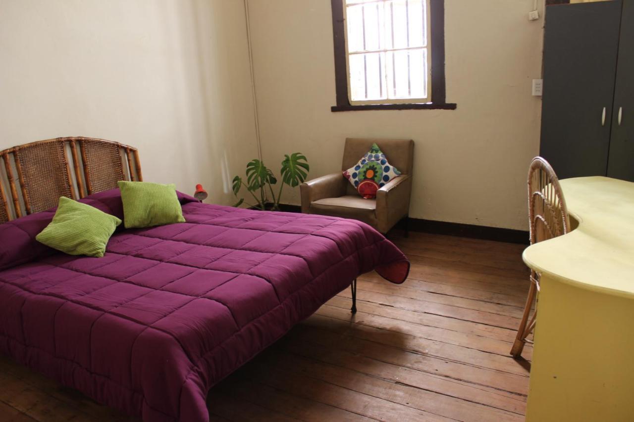 Casa Volante Hostal Вальпараисо Номер фото